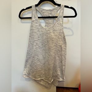 Grey lulu lemon top